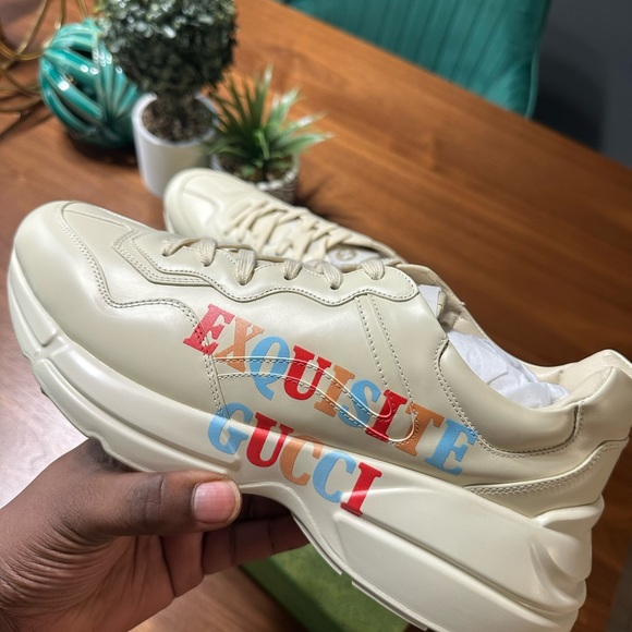 Gucci Sneakers